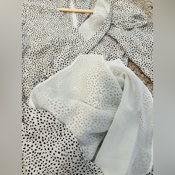 Dynamite, Med, romper - Picture 5 of 7